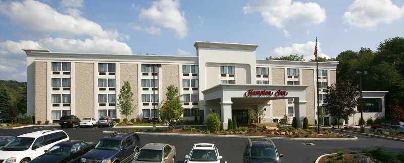 Hampton Inn Danbury Exterior photo